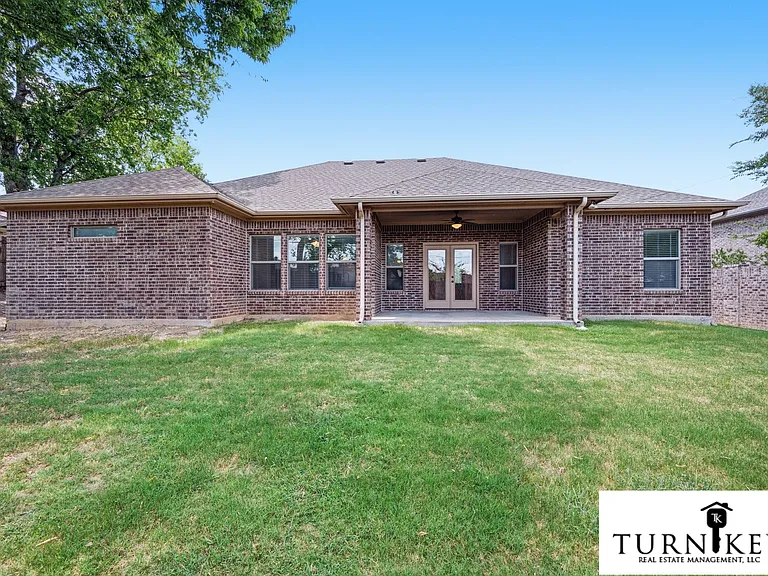 8009 Bangor Dr — Photo 26