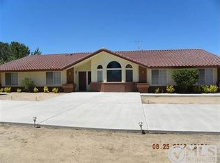 17194 Ryeland Rd, Hesperia, CA 92345