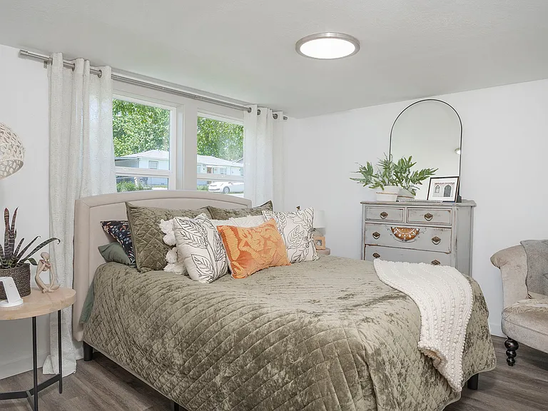 1805 NW Eunice Ave #B — Photo 20