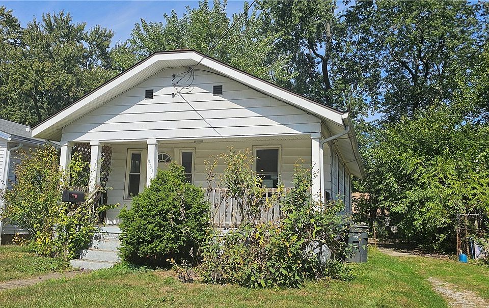 1st image of 961 Wyley Ave