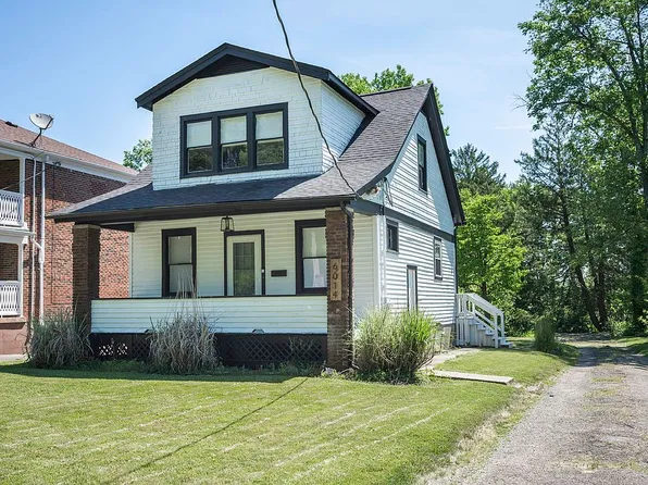 6014 Plainfield Rd, Cincinnati, OH 45213
