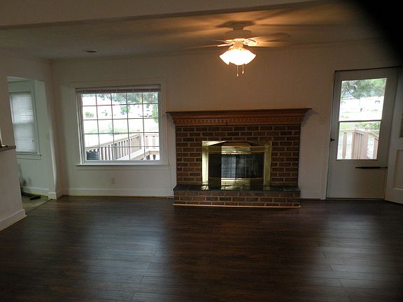 5th image of 620 Chandler Harper Dr