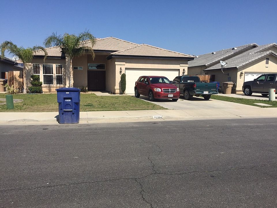 2nd image of 2904 Silver Shore Ln