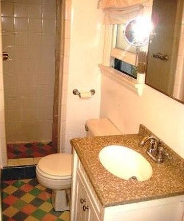3rd image of 6000 Cashio St