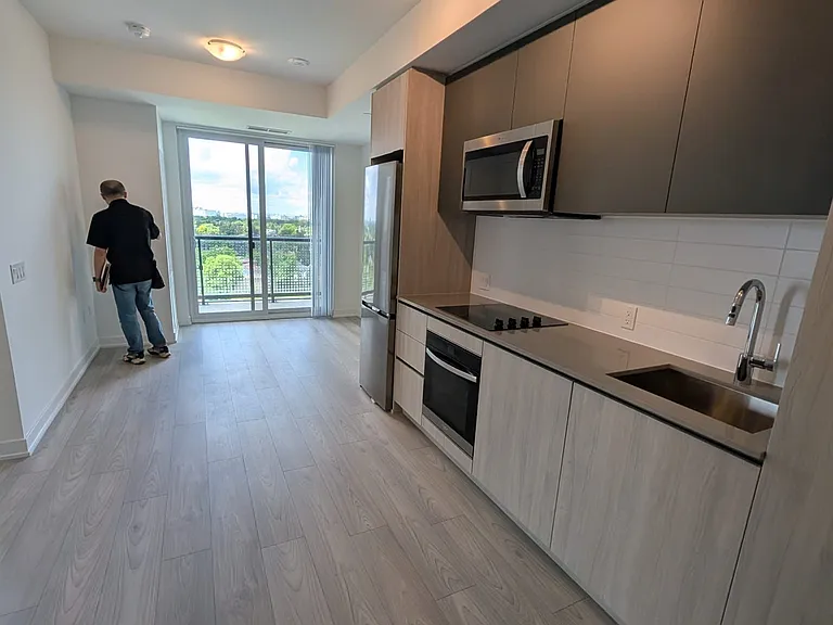 5858 Yonge St #1123 — Photo 3
