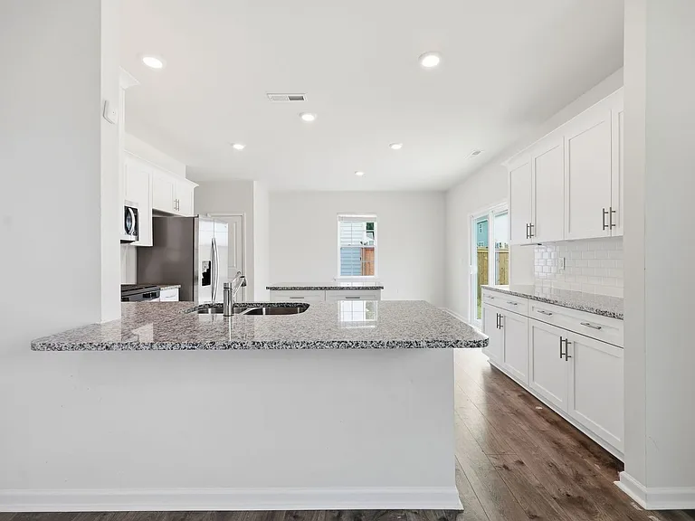 413 Tucana St — Photo 21