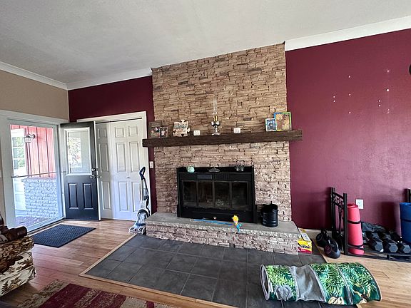 4th image of 8464 Northland Ave