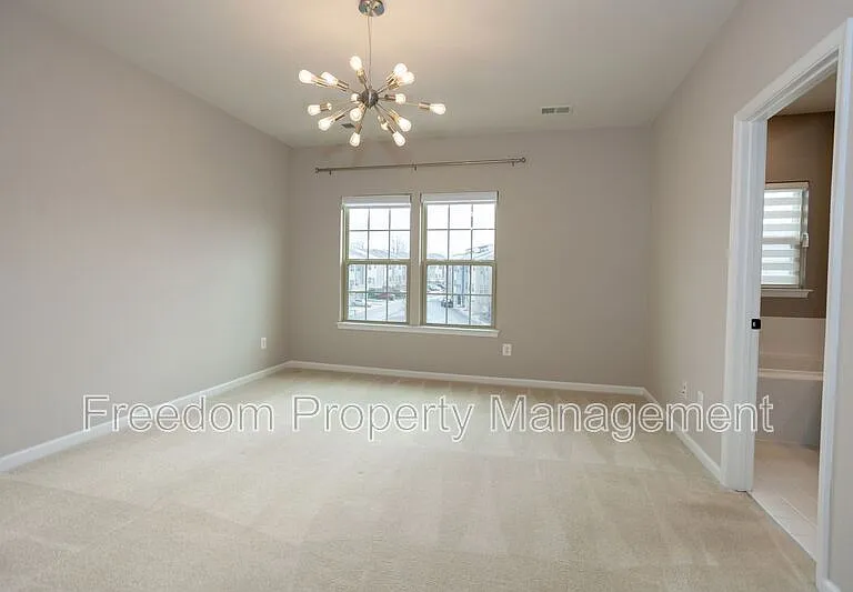 2023 Serviceberry Rd — Photo 29