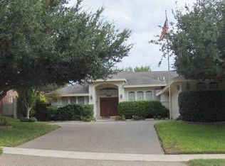 1503 Bull Elk Ln, Laredo, TX 78045