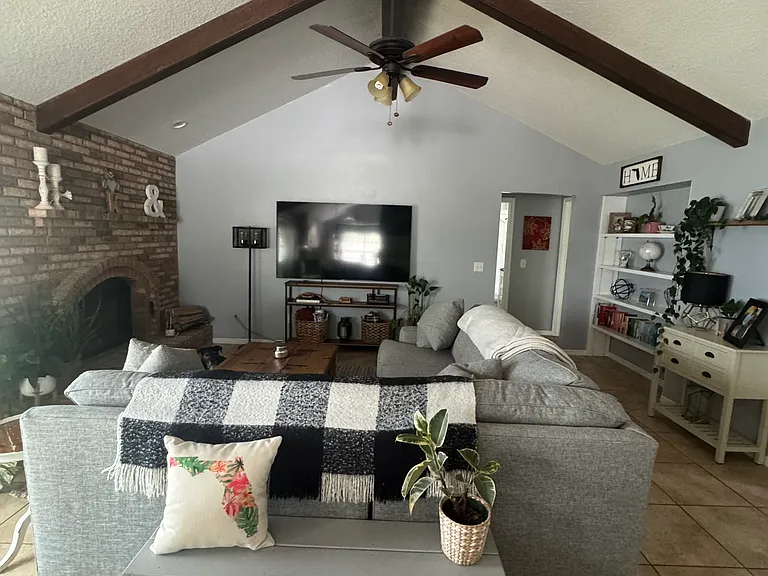 3303 Berridge Ln — Photo 21