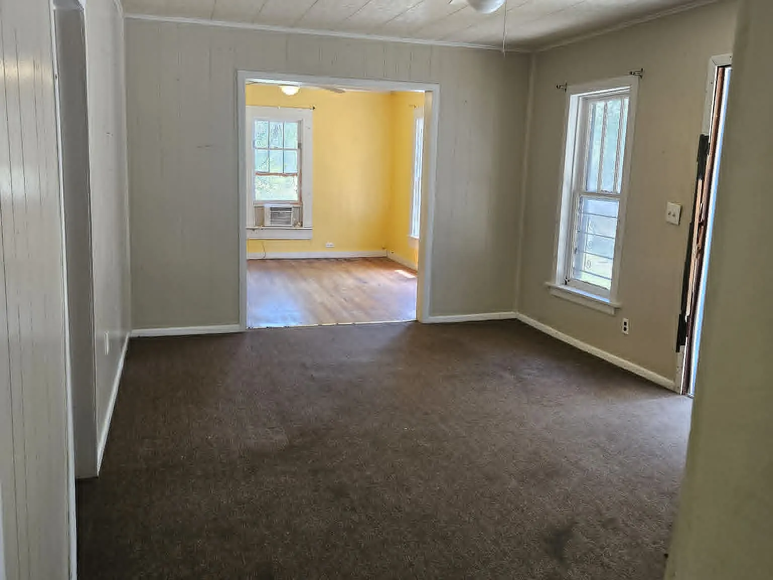 3 bed, 1362 sqft, $850 — Photo 2