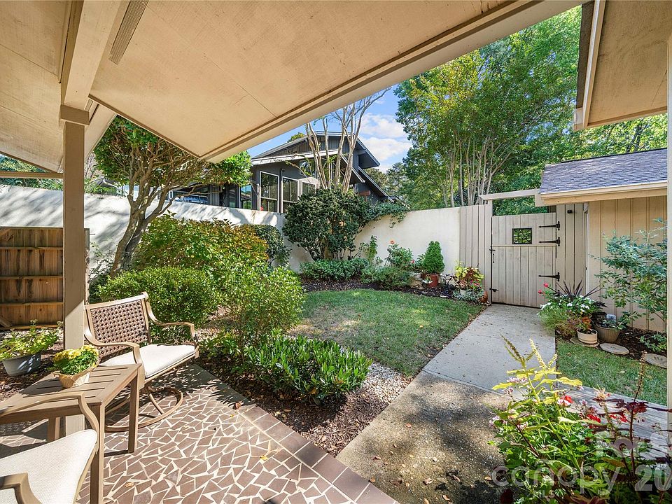 1st image of 12 Cove Rd