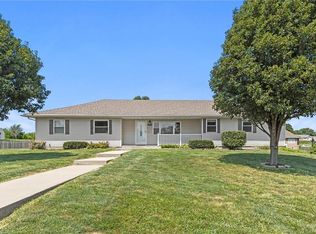 2504 N 111th Ter, Kansas City, KS 66109
