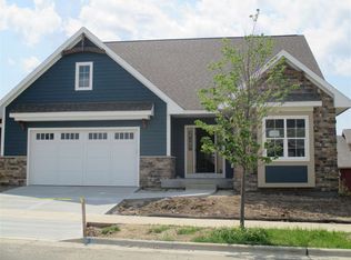 4414 Saint Andrews Dr, Middleton, WI 53597