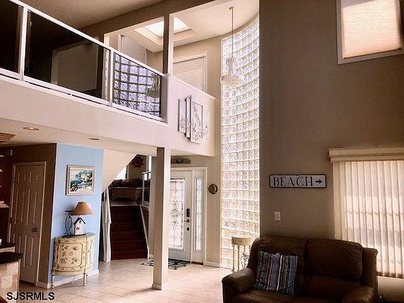 3rd image of 3736 Waterview Blvd #4