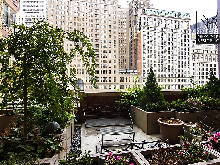 20 West St #18B — Photo 38