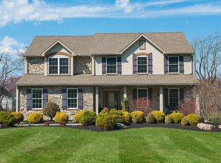 11 Black Bear Run, Fleetwood, PA 19522