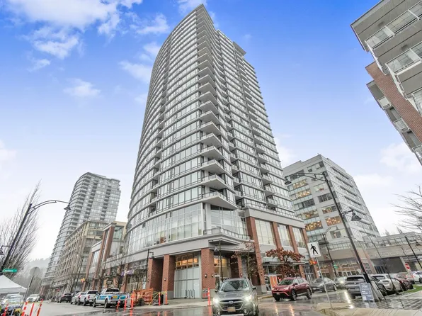 400 Capilano Rd #1803, Pt Moody, BC V3H 0E1