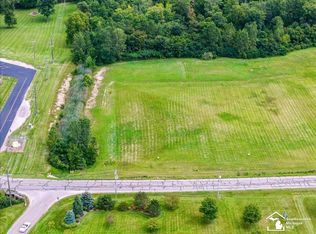 2 Nadeau Rd, Monroe, MI 48162