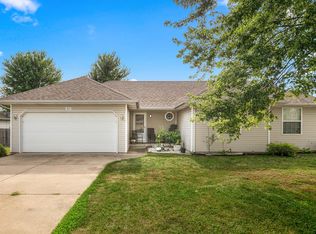 515 N Murphy Dr, Republic, MO 65738