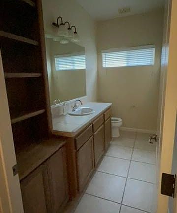 5th image of 352 24th St