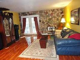 1st image of 7420 N Winchester Ave APT 1C