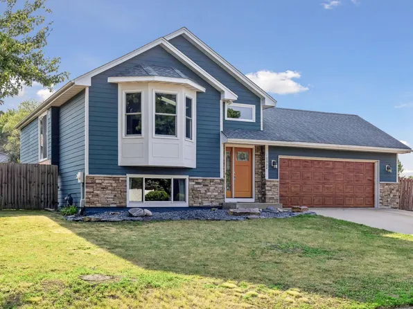 10902 Idaho Ave N, Champlin, MN 55316