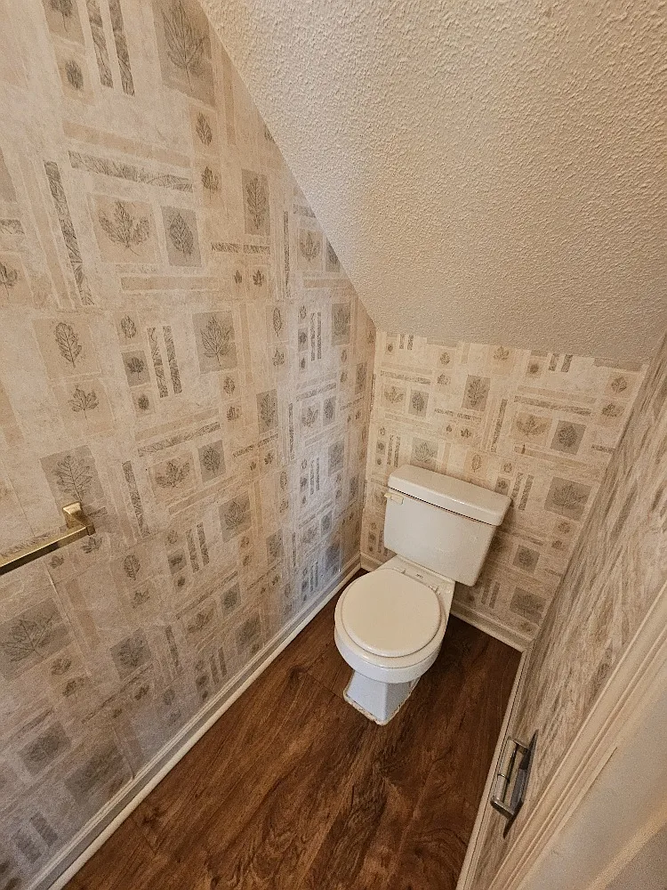 2 bed, 1.5 bath, 1050 sqft, $1,200 — Photo 3