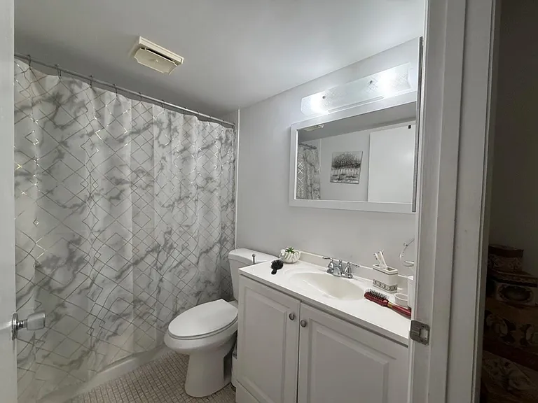 7420 NW 18th St #203 — Photo 9