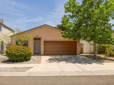 2216 Sea Foam St NW, Albuquerque, NM, 87120