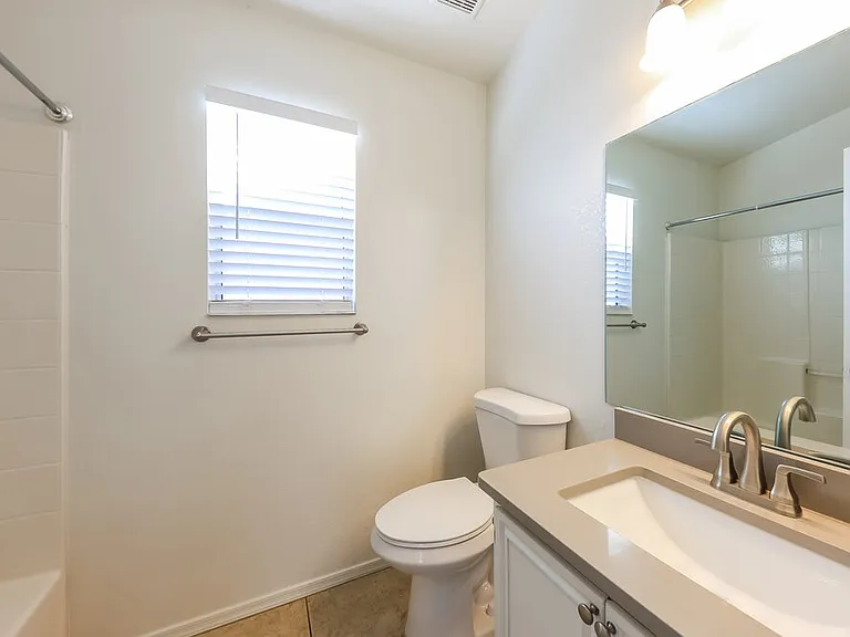 7427 W Tina Ln — Photo 15