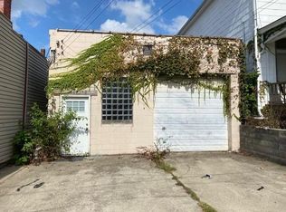 2104 Lawn Ave, Cincinnati, OH 45212