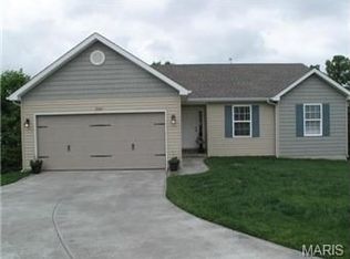 2105 Oakglen St, Imperial, MO 63052