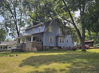 1016 Holly Ave, South Pittsburg, TN 37380