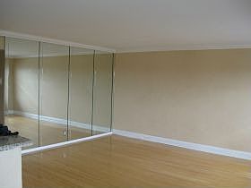 3rd image of 4063 Oakridge Dr #F