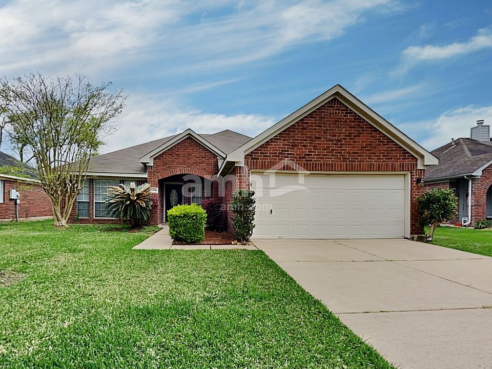 1st image of 2714 Glencullen Ln