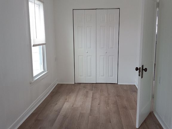2nd image of 47 White St APT 2
