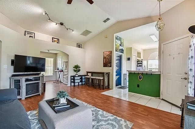 1st image of 312 Briar Bay Cir