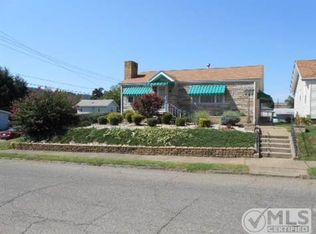 1105 Parriott Ave, Moundsville, WV