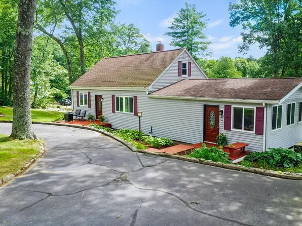 37 Hill Rd, Marlborough, MA 01752