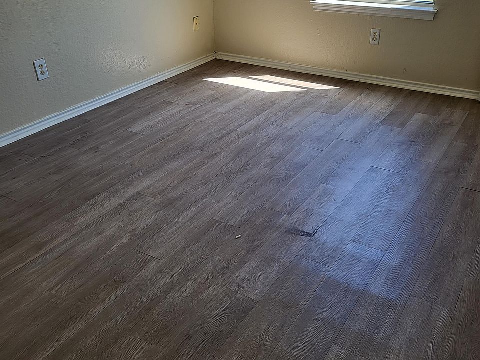1st image of 1806 Windward Dr APT A