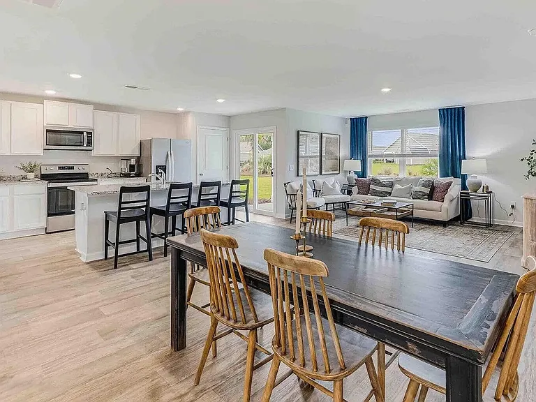 4071 Morning Light Dr SE — Photo 2