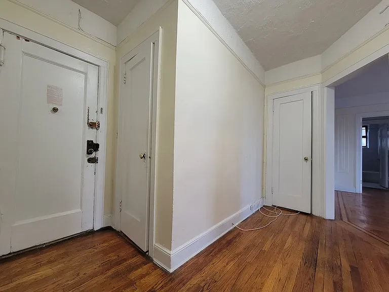 44-15 43rd Ave #214 — Photo 10