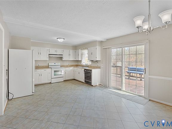 5th image of 270 Long Acre Rd