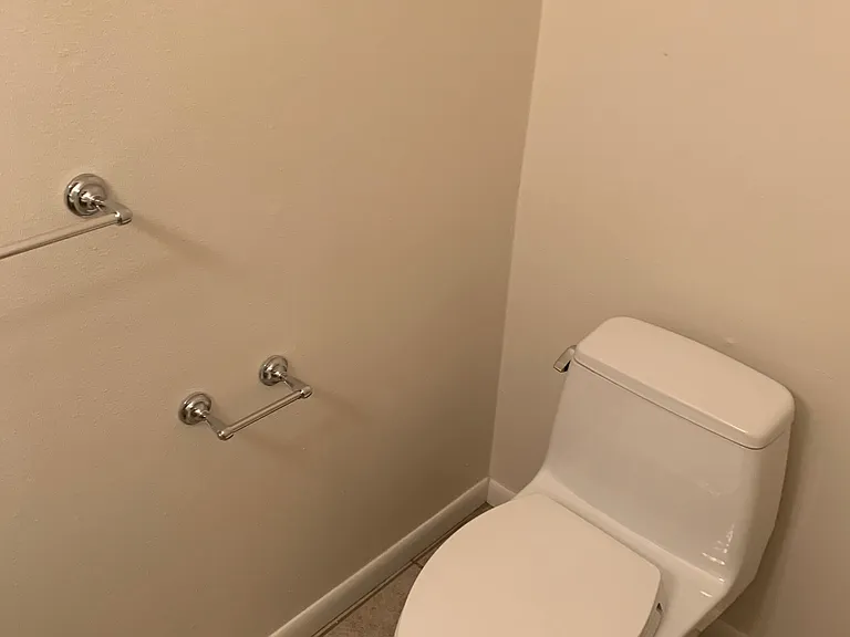 3216 Crosscreek Dr #102 — Photo 11