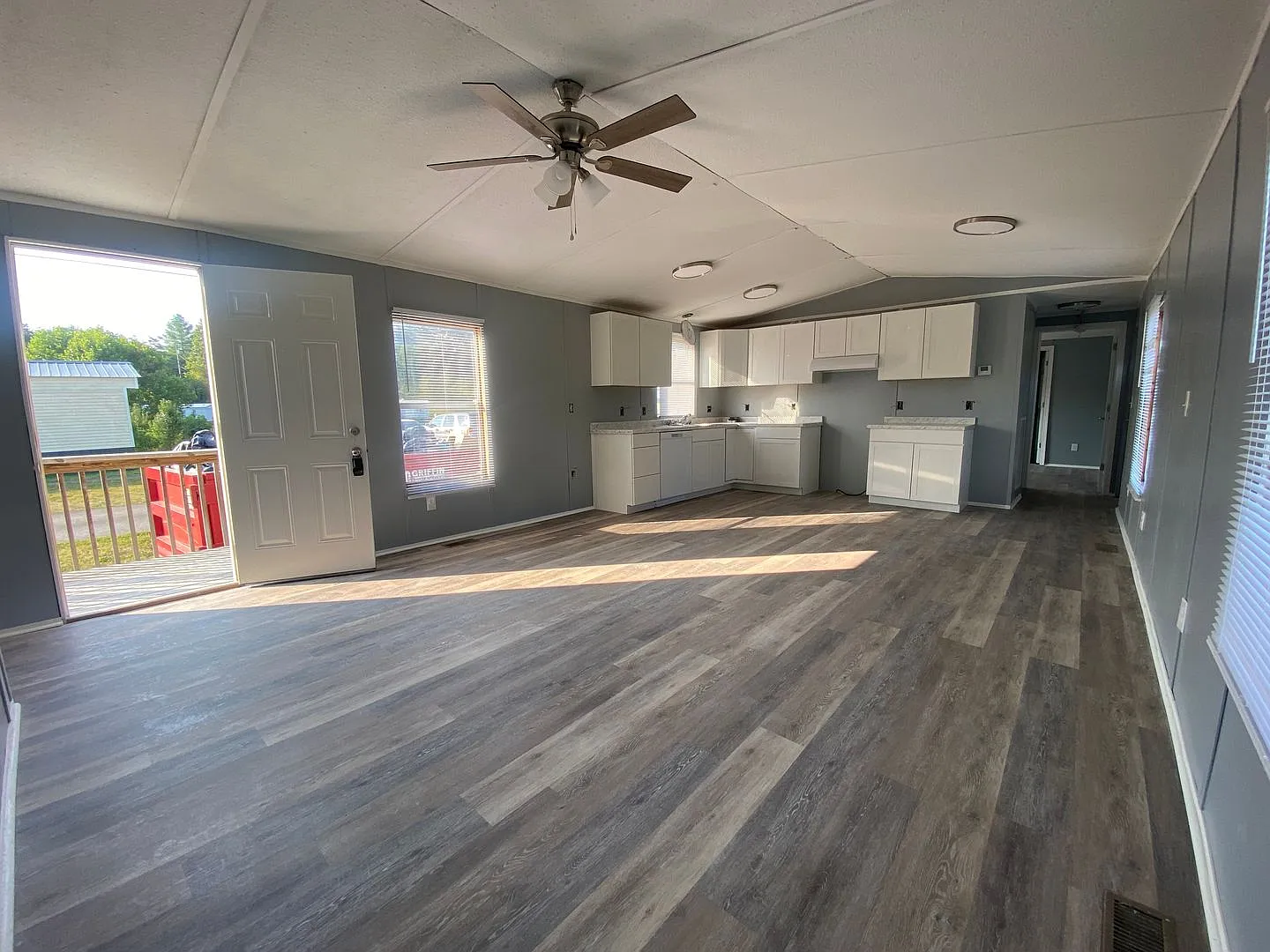 106 Prices Grove Rd — Photo 3