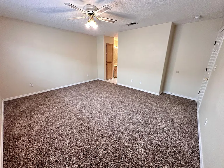 6535 Tierra Prieta Ave NW — Photo 13
