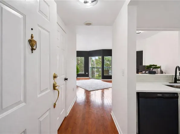 1 Biscayne Dr NW Unit 705, Atlanta, GA 30309