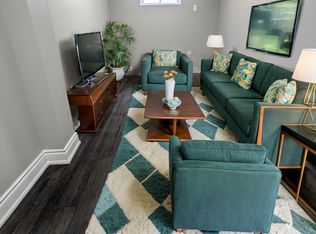 33 McDonald St #2, Saint Catharines, ON L2S2M3