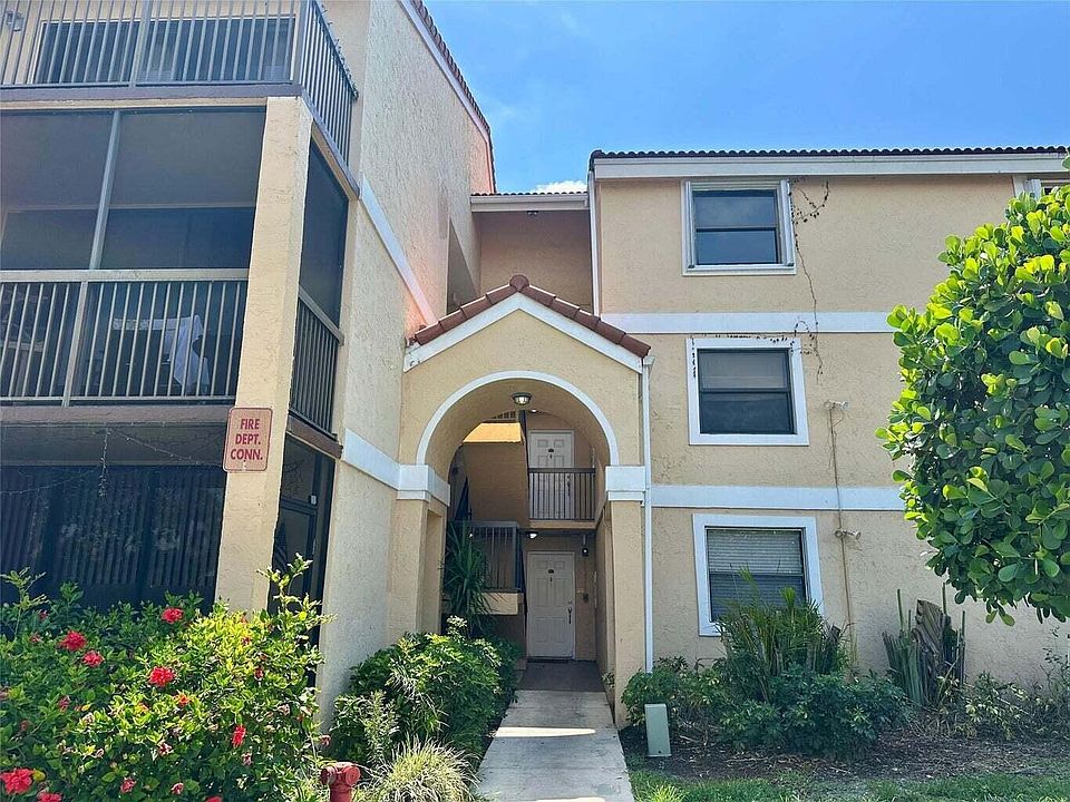 1st image of 5701 Riverside Dr #205B6